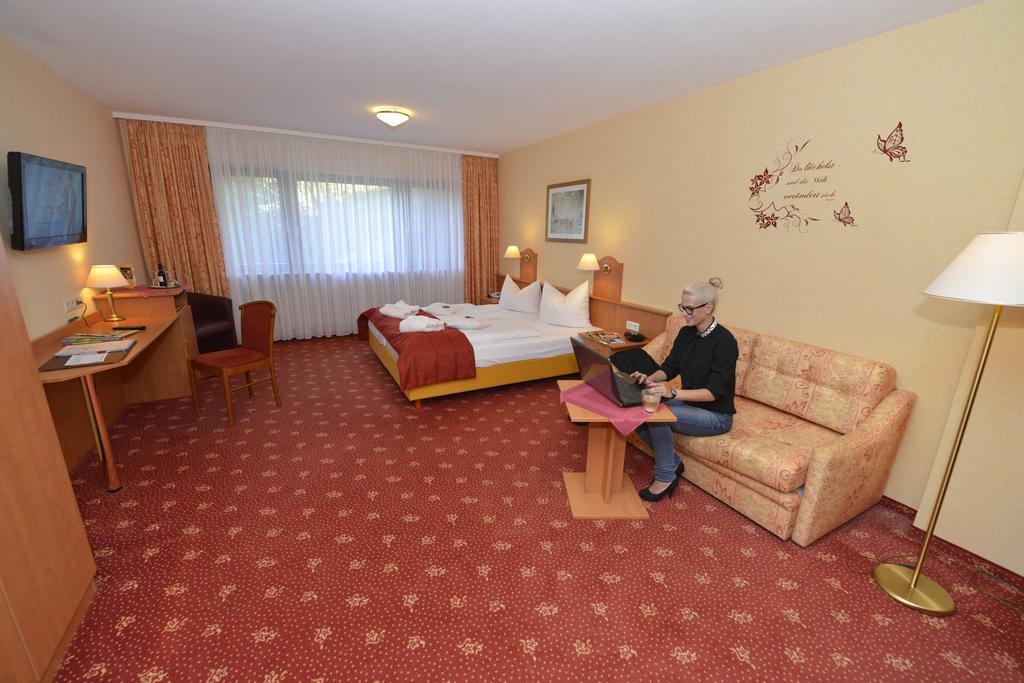 Hotel Die Kleine Blume Erfweiler Kültér fotó
