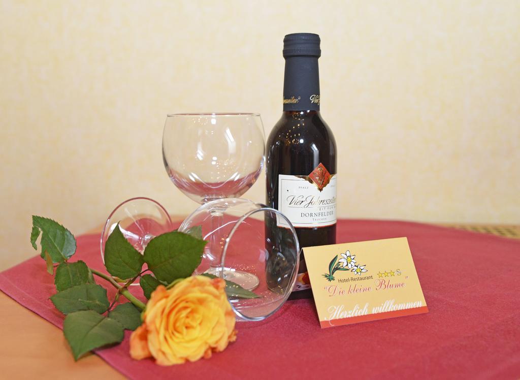 Hotel Die Kleine Blume Erfweiler Kültér fotó