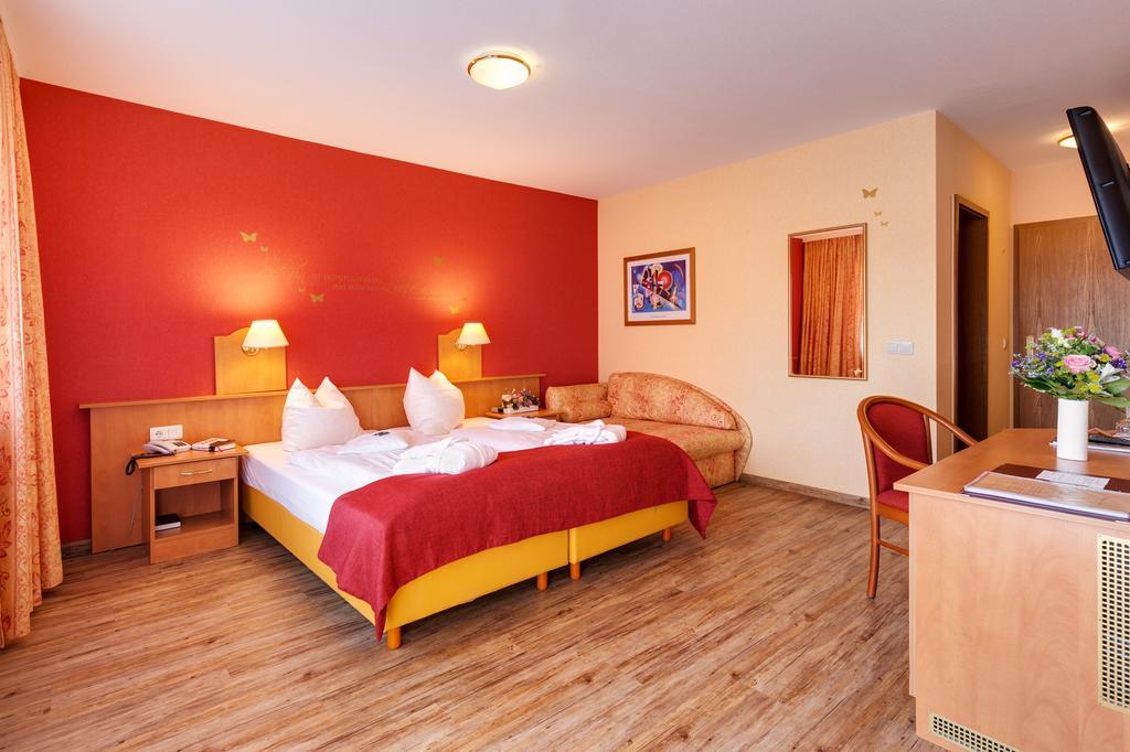 Hotel Die Kleine Blume Erfweiler Kültér fotó
